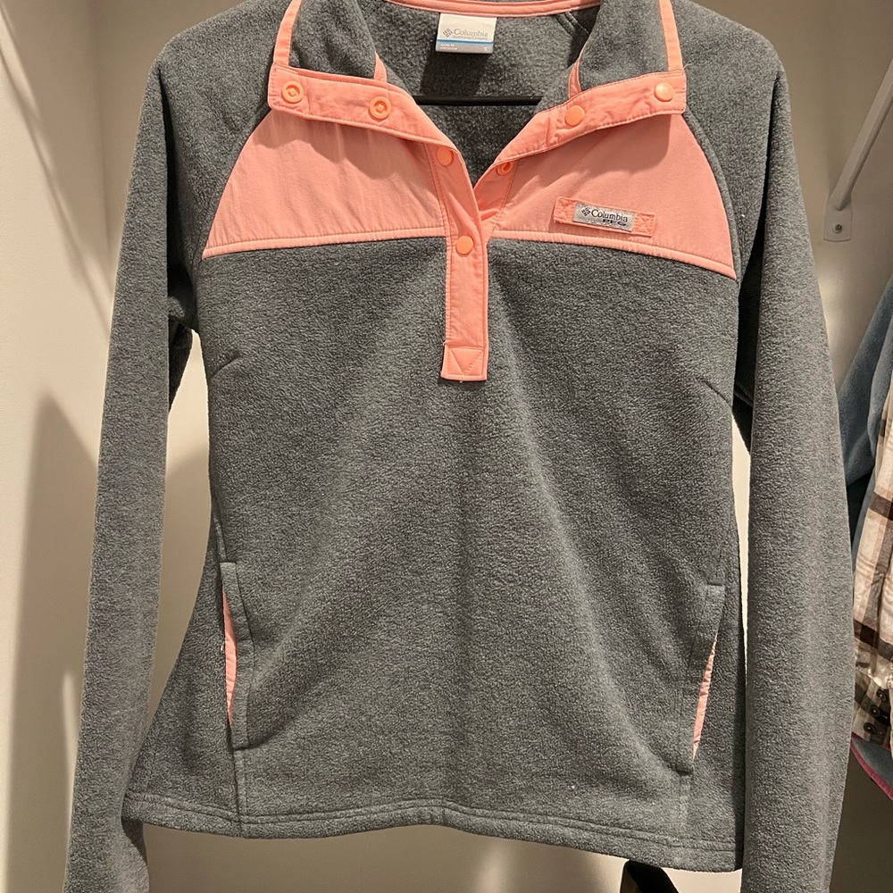 Columbia Grey and Pink PFG Quarterzip